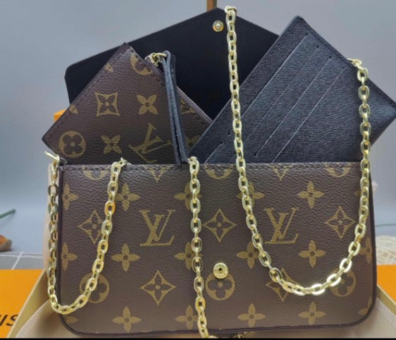 ###8 LV Shoulder Bag Black Interior Lining
